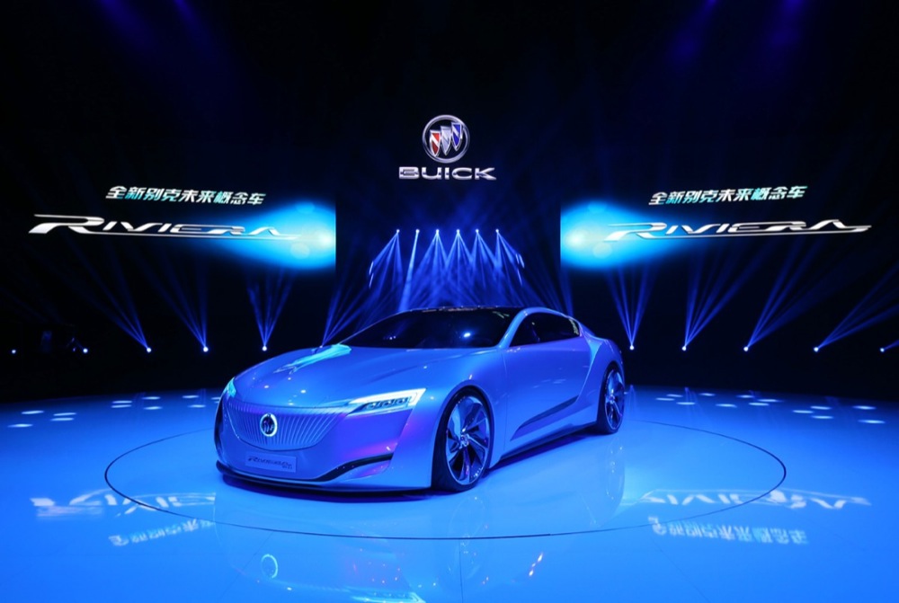 GM Unveils Riviera Concept in Shanghai