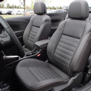 Buick-Cascada-Interior