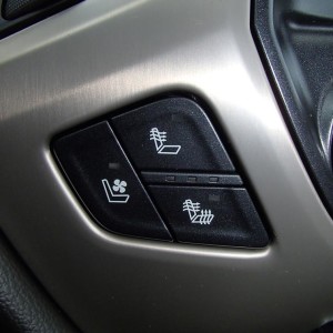 Heated-Cooled-Seats-Sierra-2500-Denali