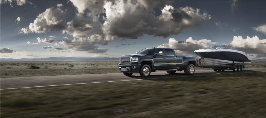 GMC-Sierra-Towing-Enhancements