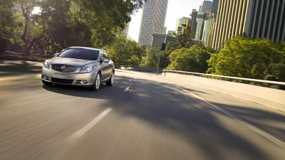 2017-buick-verano-mov-exterior-silver