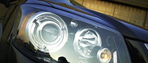 2016 Chrysler Town and Country headlight