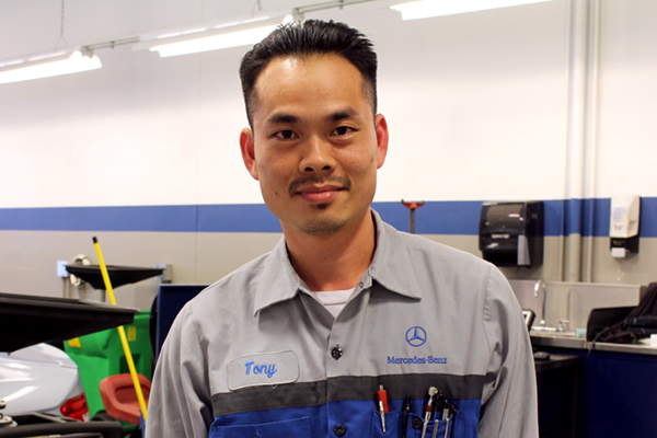 tony nyugen service staff member