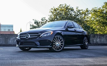 2015-C-CLASS-SEDAN-C300-Black