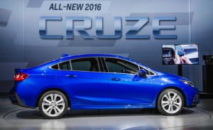 2016-Chevrolet-Cruze-RS-115-876x535
