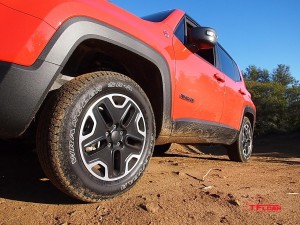 2016_jeep_renegade_19-600x450